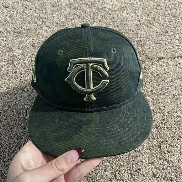 MINNESOTA TWINS New Era “Armed Forces Day" Camo Fitted Hat (7 1/8) 59FIFTY MLB - Picture 4 of 7